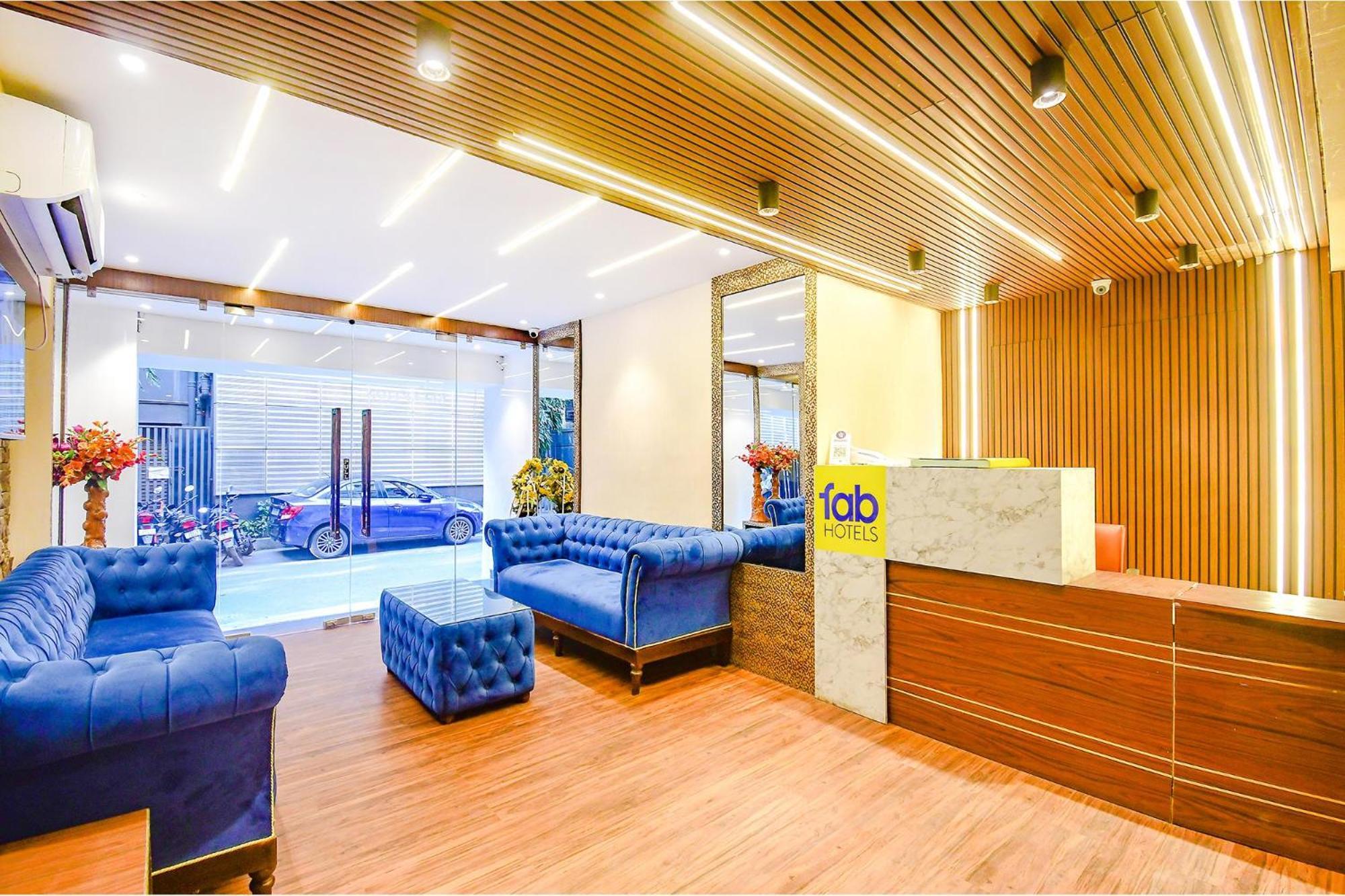Hotel Fabhotel Lake View Topsia 4*